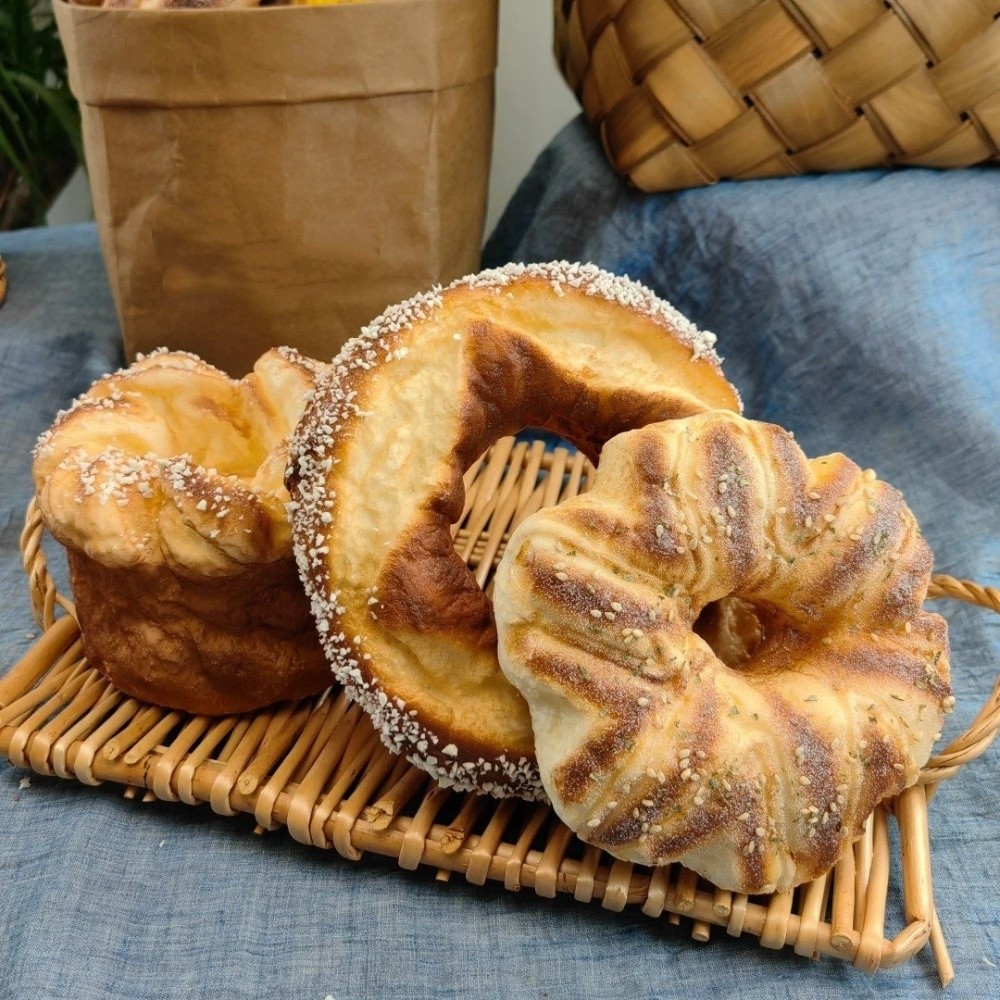 Roti PU Lembut Tiruan Realisti - Photography Interest ulasan dan harga