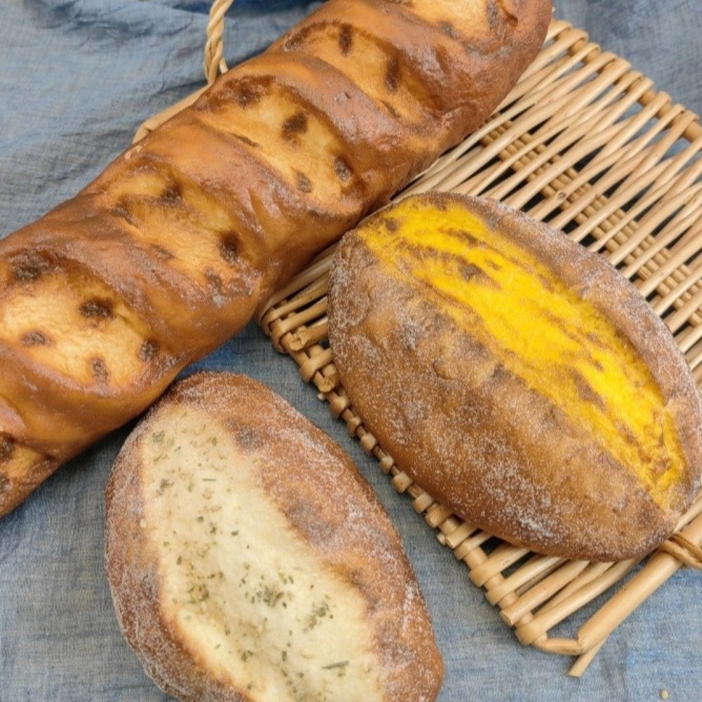 Roti Imitasi PU Lembut Tahan L - Photography Interest ulasan dan harga